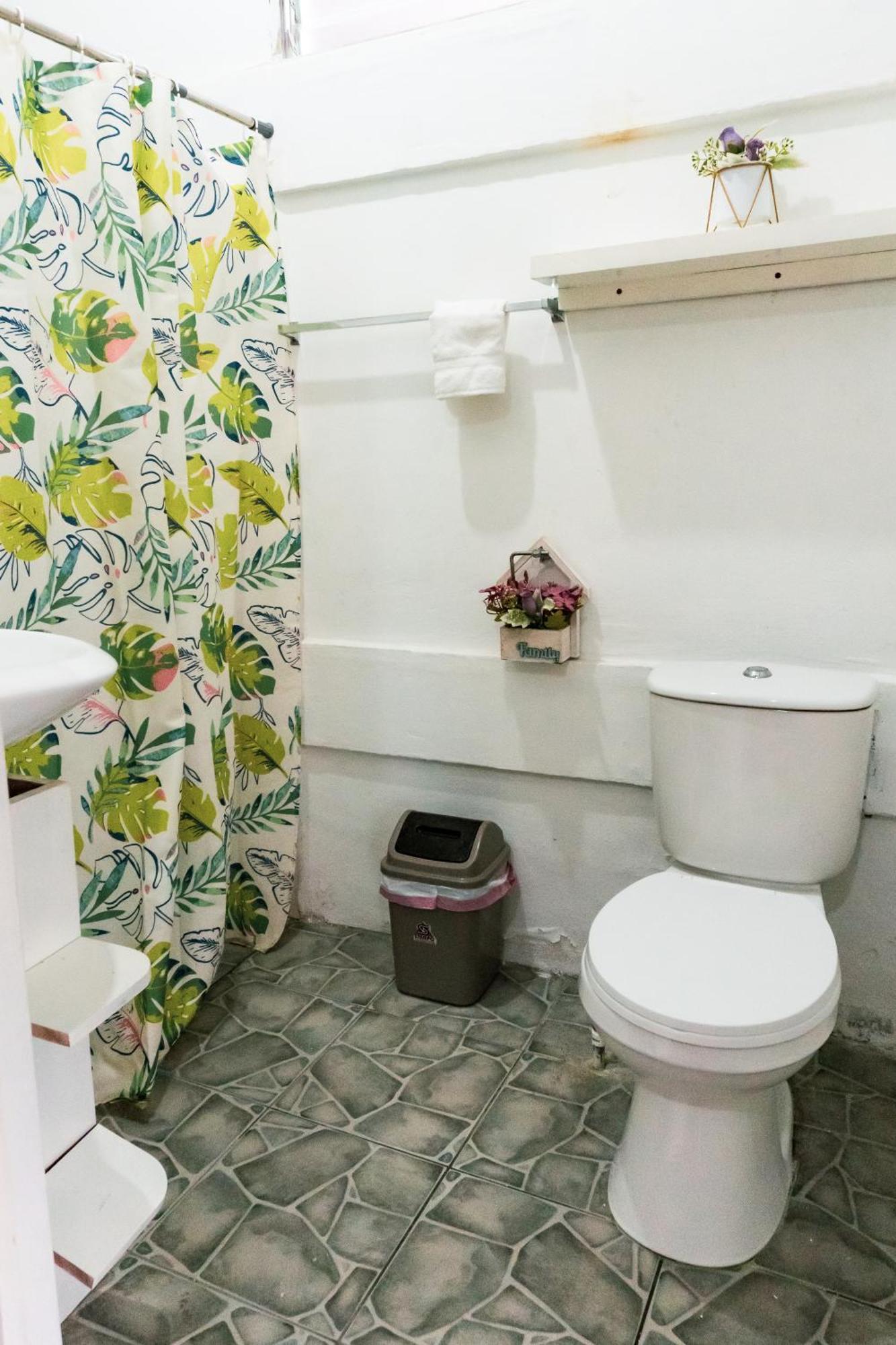 Hostal Eden Мойогальпа Экстерьер фото